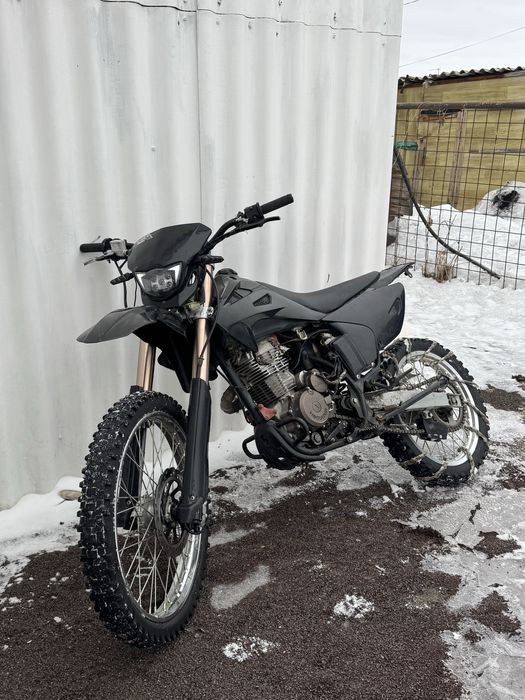 Продам двигатель 166fmm