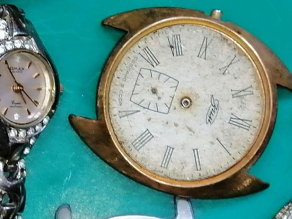 Часы нерабочие/запчасти 10 штук одним лотом