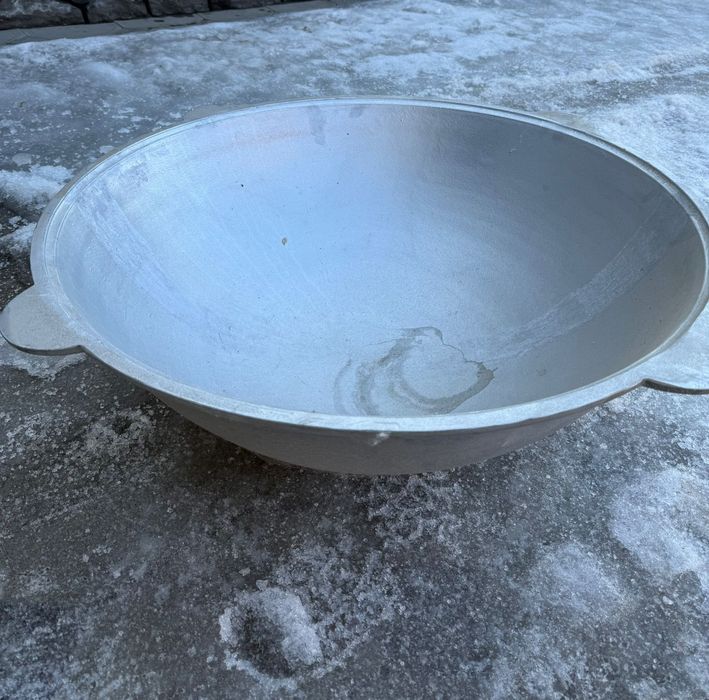 Продам большой казан