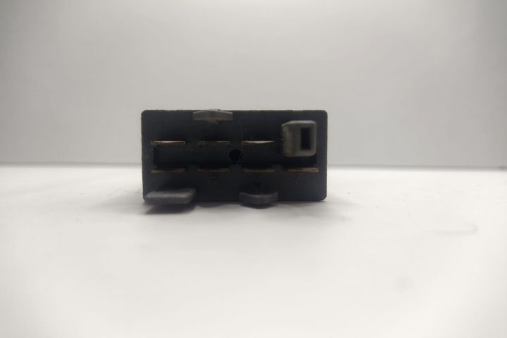 Buton Avarie 3B0953235D / 3B0 953 235 D / 3B0-953-235-D / 3B0.953.235