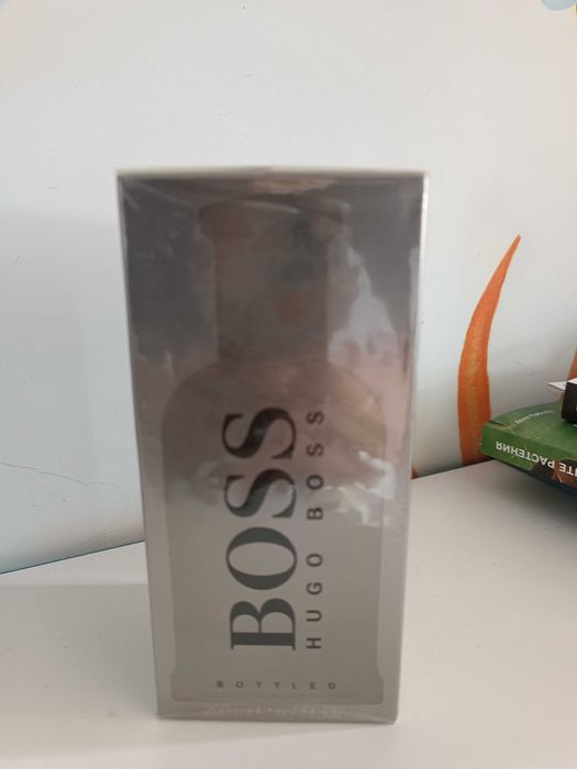Парфюм  Boss Hugo Boss