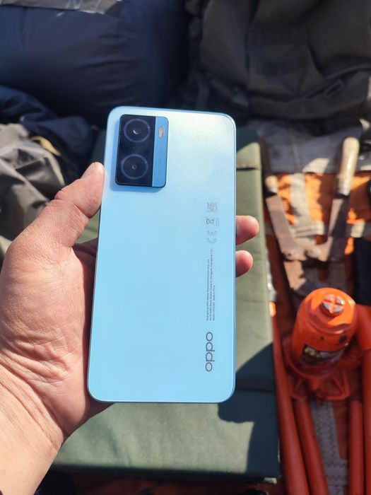 Продам смартфон почти новый