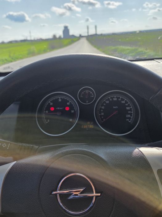 OPEL Astra 2008 — imagine 5
