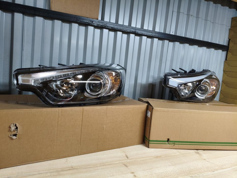 Продаю Фары передние Кия Церато год 13/16