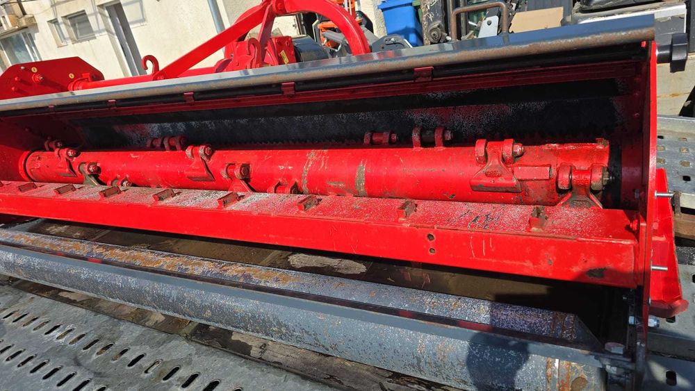 Tocator vegetatie / mucher MINOS 260 cm UTILIZAT