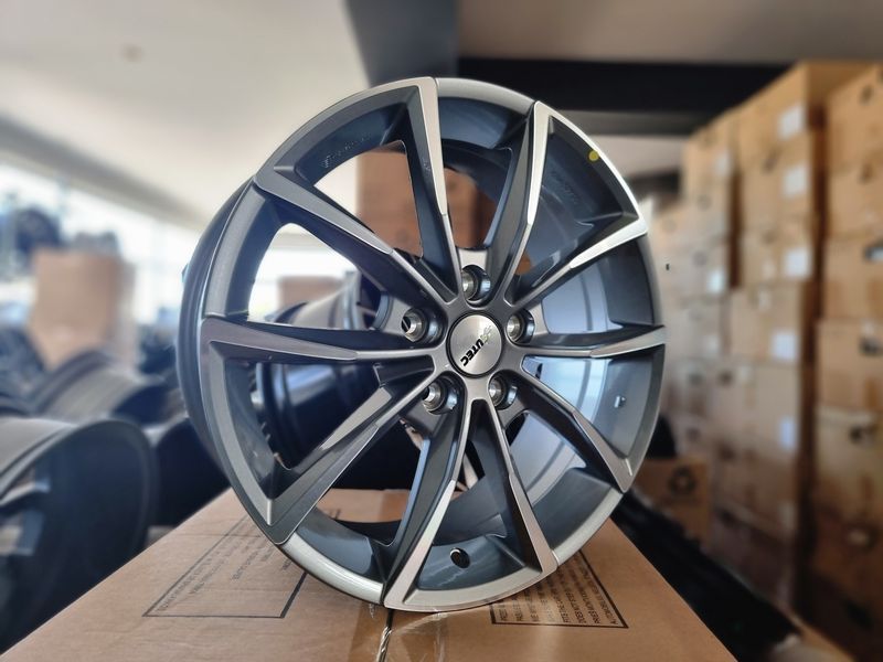 17цола 5x114.3 Toyota,Kia,Nissan,Mazda,Hyundai,Renault,Honda 5х114.3