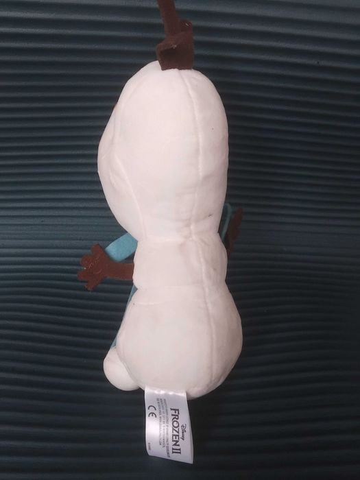 Олаф - Замръзналото Кралство - оригинална играчка Disney Frozen