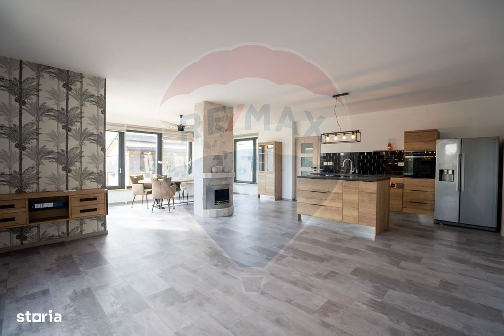 De vânzare casǎ 4 camere Grigorescu 2