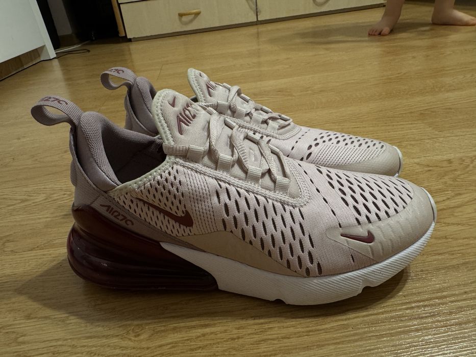 Nike Air Max 270/ Nike Air Max 97