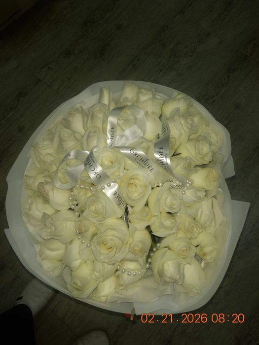Белые розы 51 штук