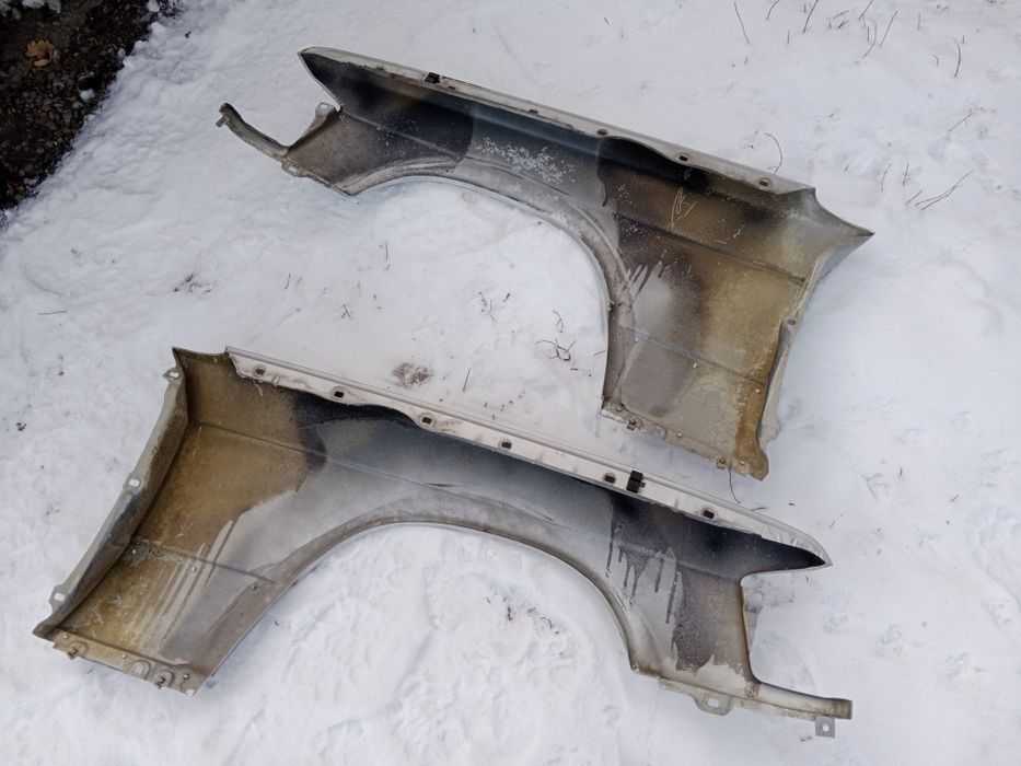 2крыла на w201 Мерседес