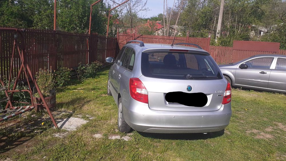 Vând Skoda Fabia