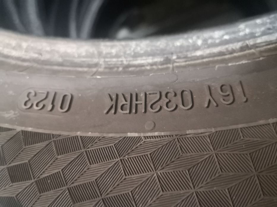 225 50 17 цола гуми continental dot 23