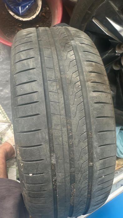 Продам шины от Элантра