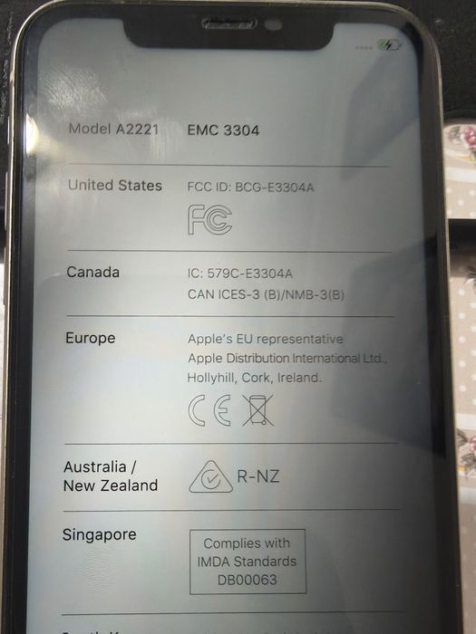 Телефон : iPhone 11 128gb