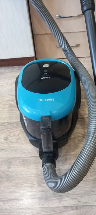 Продам пылесос в отличном состоянии