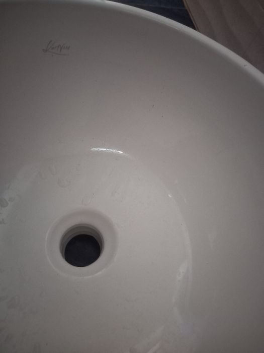 Бяла порцеланова мивка - сезонно намаление