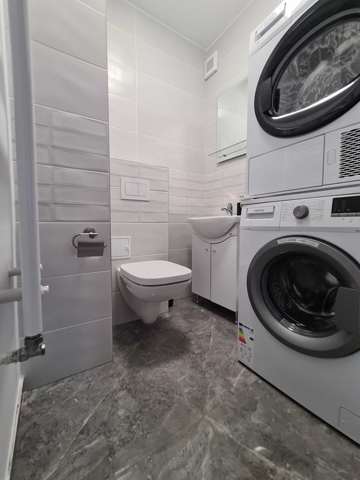 Apartament de închiriat 4 camere etaj 1, Mihai Viteazu - N. Iorga, utilat modern