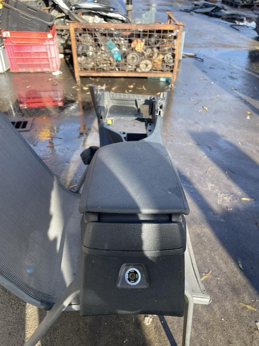 Подлакътник Бмв е84 Bmw E84