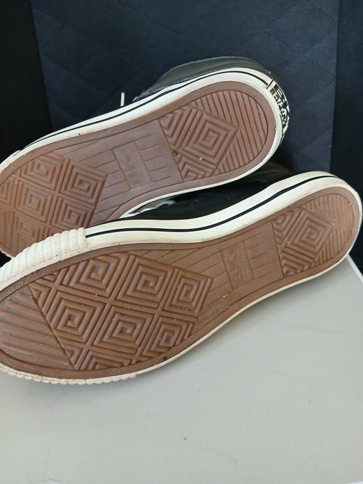 Кецове естествена кожа.