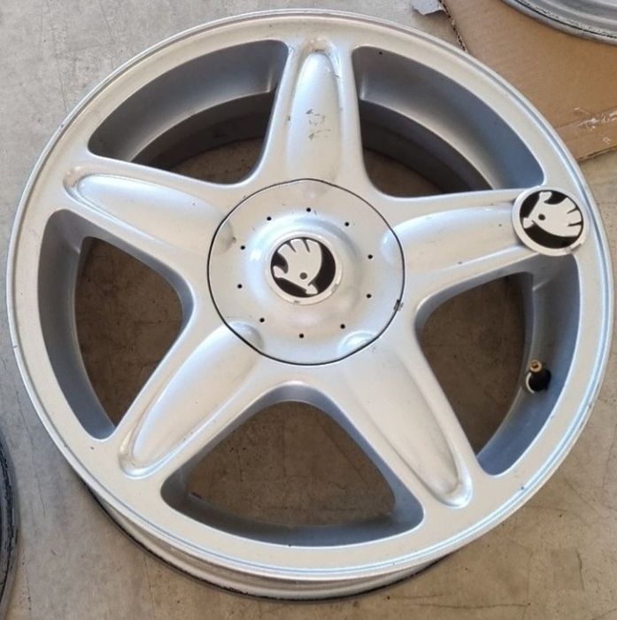 Джанти 16 Kia Rio  Mini Cooper Honda Djazz Acord Toyota Yaris Huyndai