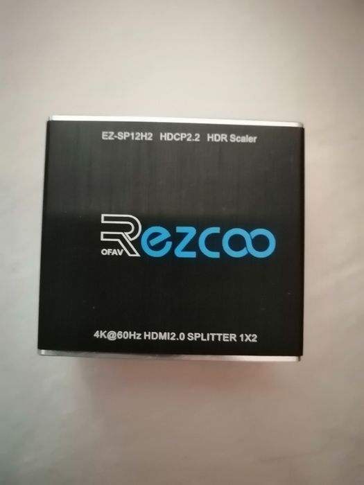 EZ-SP12H2 е 1x2 мини сплитер за Hdmi, Ultra HD 4K