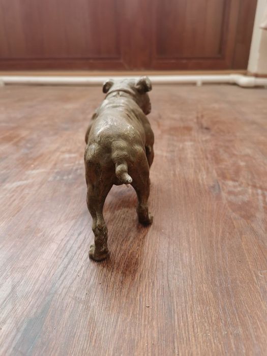 Всем доброго  продаётся сувенир собака бульдог сделана в ручную