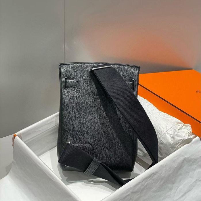 Мъжка чанта Hermes в два размера