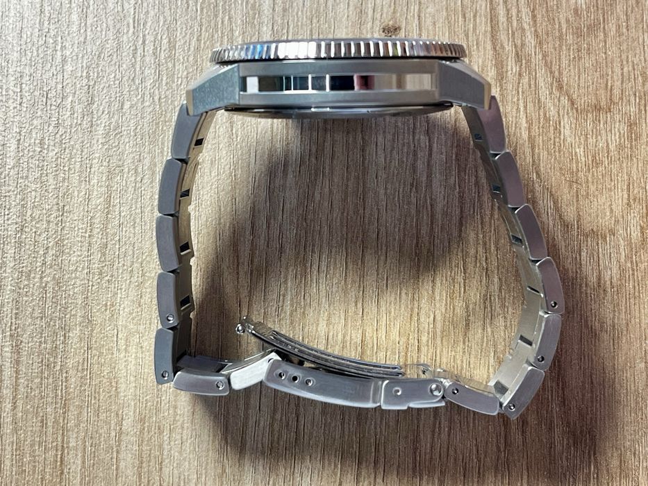 Tissot Seastar 1000 Chronograph Перфектен