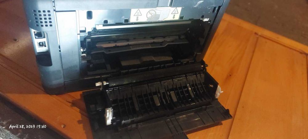 Принтери hp два броя