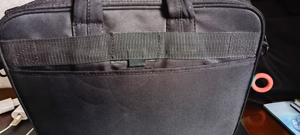 Ноутбук Asus черный