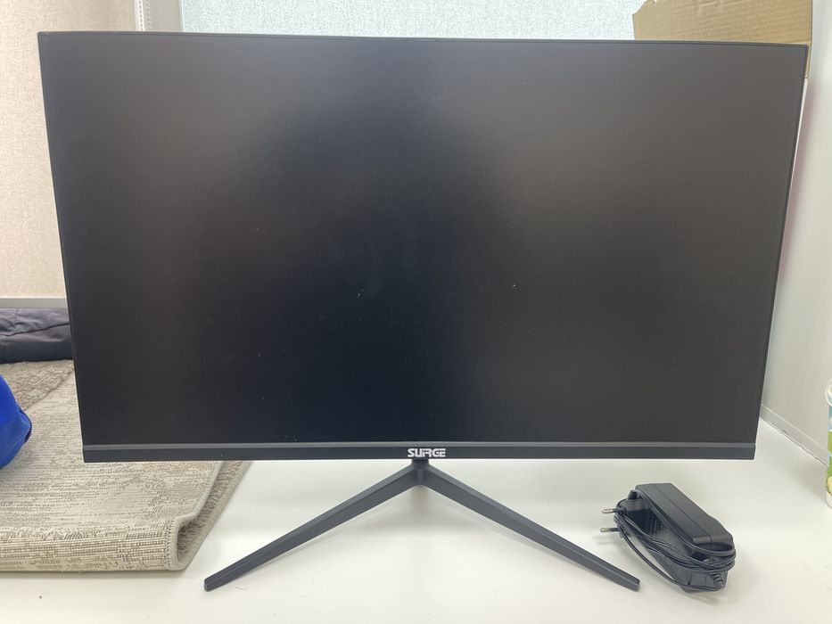 монитор surge в хорошем состояний