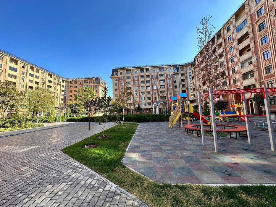 V4942 ПРОДАЕТСЯ 3/3/8  ЖК PARISIEN на: Мукумий мост