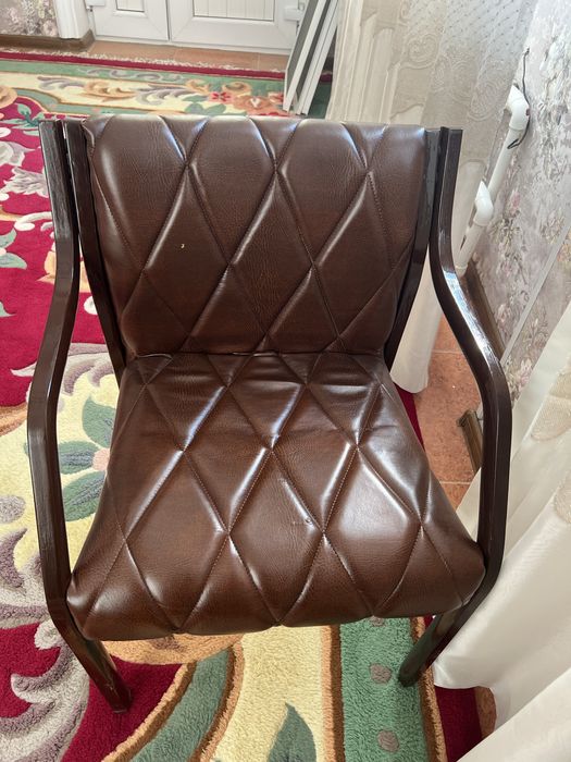 2 дона кресло асоси ёғочдан