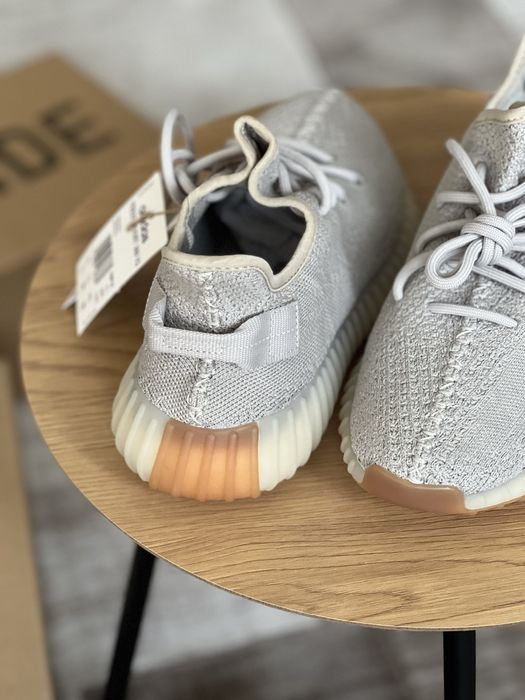 Yeezy Boost 350 V2 Sesame