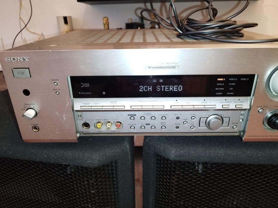 Amplificator Sonny cu boxe