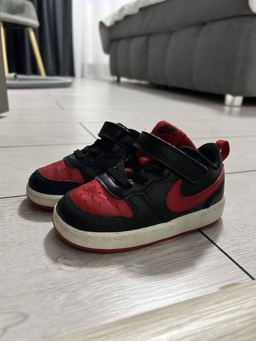 Adidasi copii , Nike !