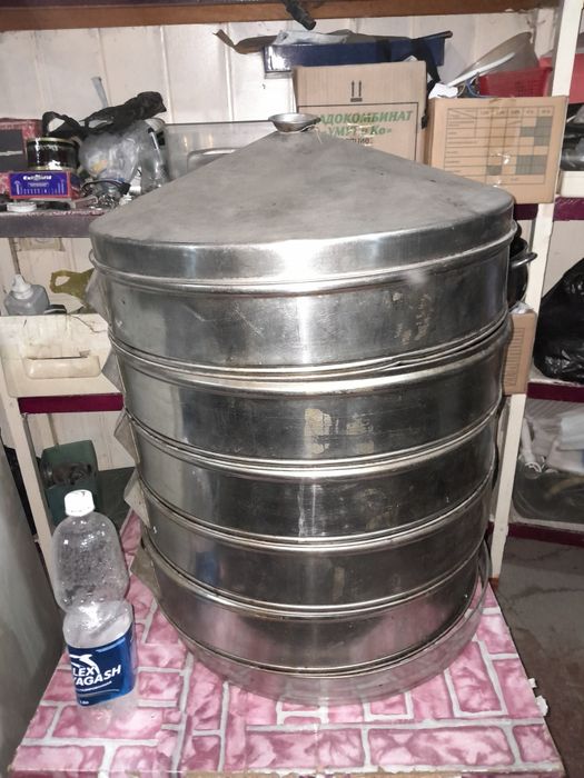 Мантоварка большая для столовых,диаметр 55 см. Высота 70 см.