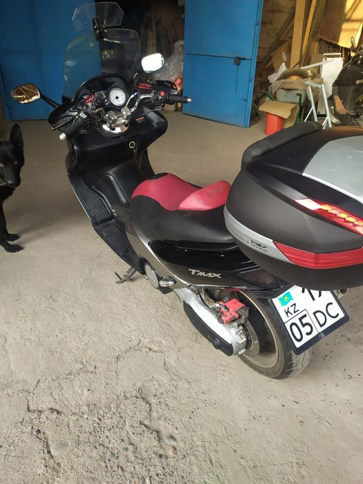 Макси скутер Yamaha