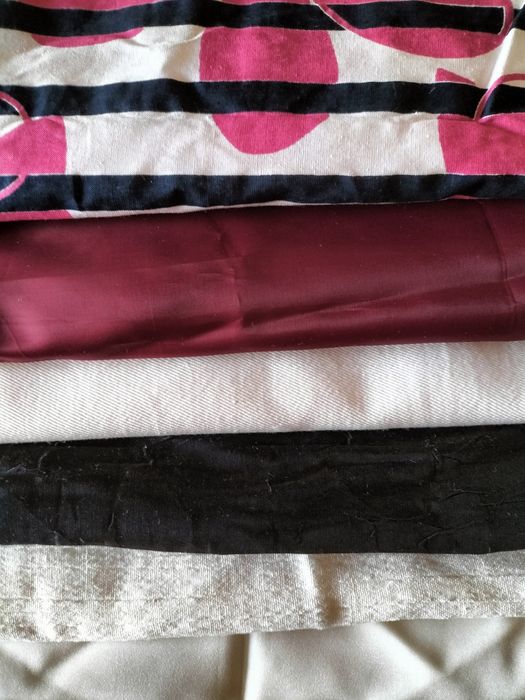 Отрезы  тканей для шитья