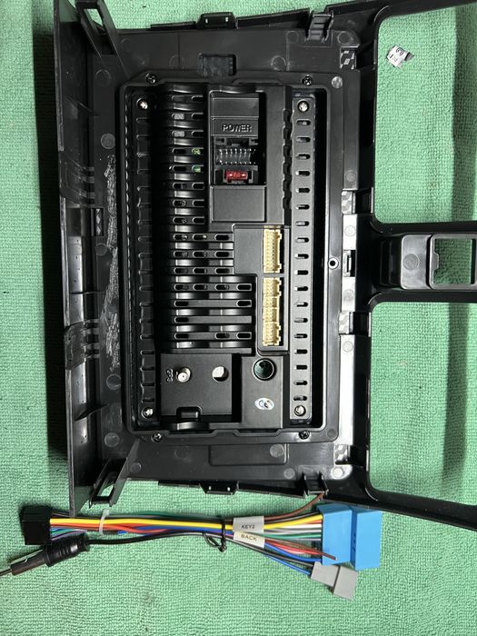 Мултимедия SUZUKI SWIFT (2004–2010) 10" навигация Андроид