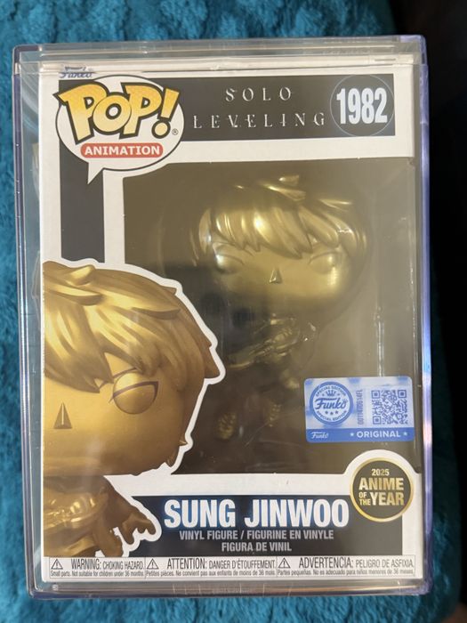 Funko pop Sung Jinwoo gold edition