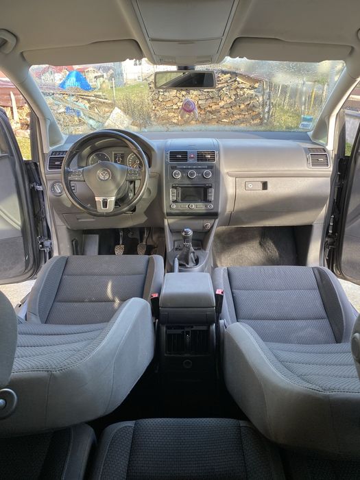 Volkswagen Touran 2014