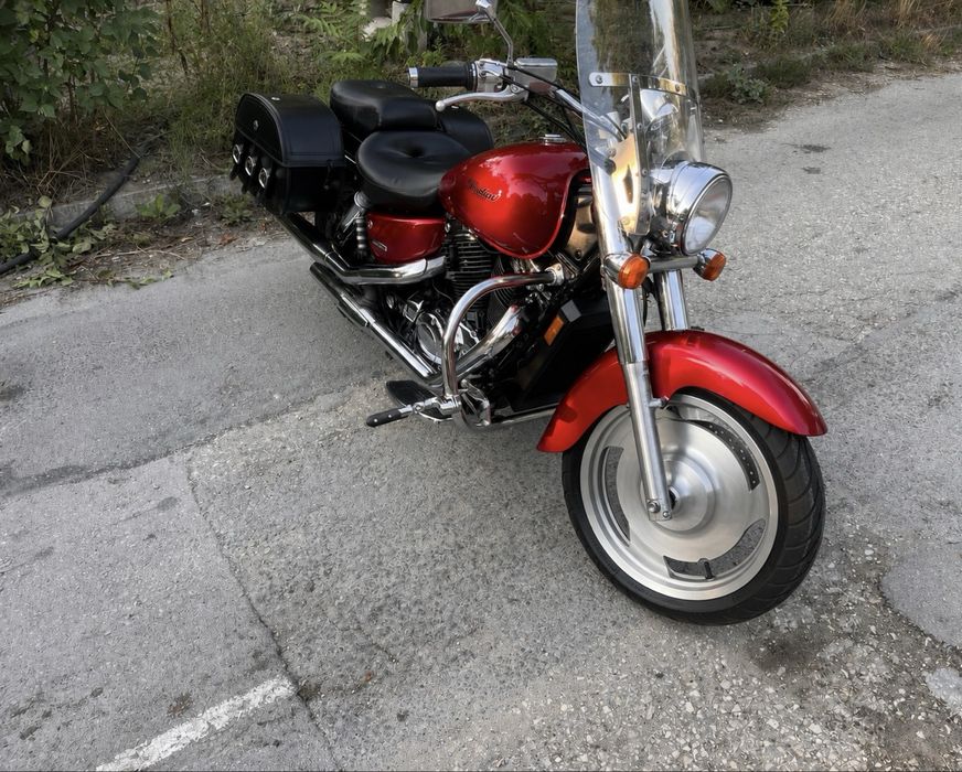 Honda shadow 1100