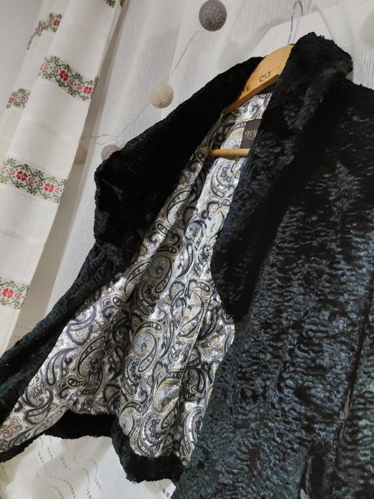 Haină de blană  ,XL , elegantă