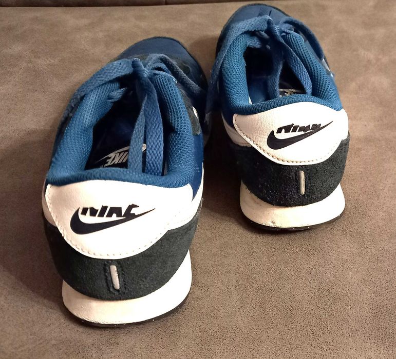 Детски/юношески маратонки Nike, № 37,5