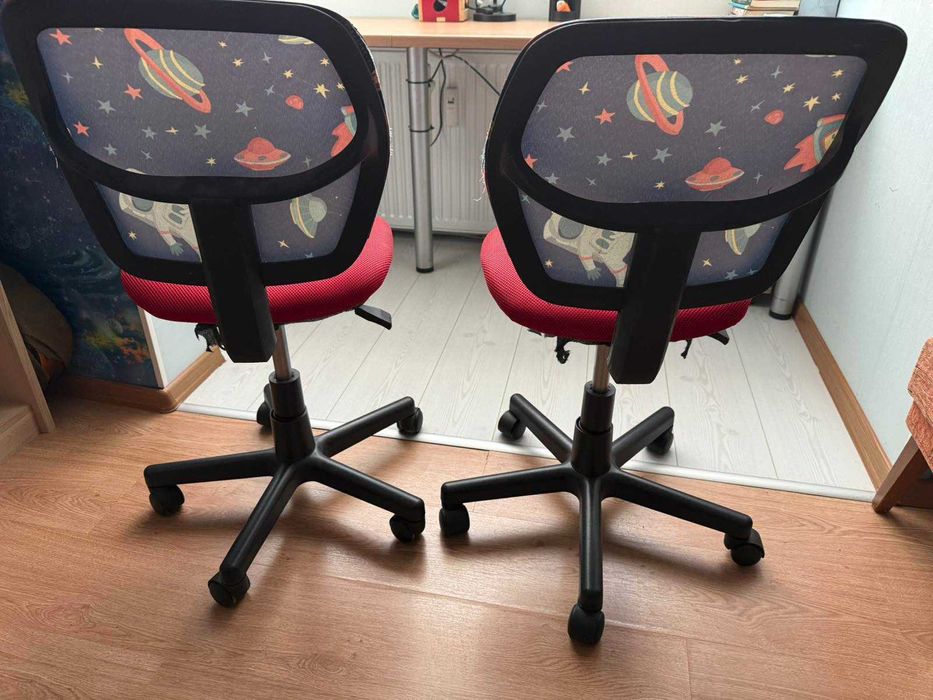 Детски столове на колелца - 2 бр.