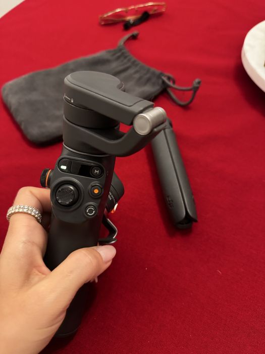 Stabilizator DJI Osmo Mobile 6