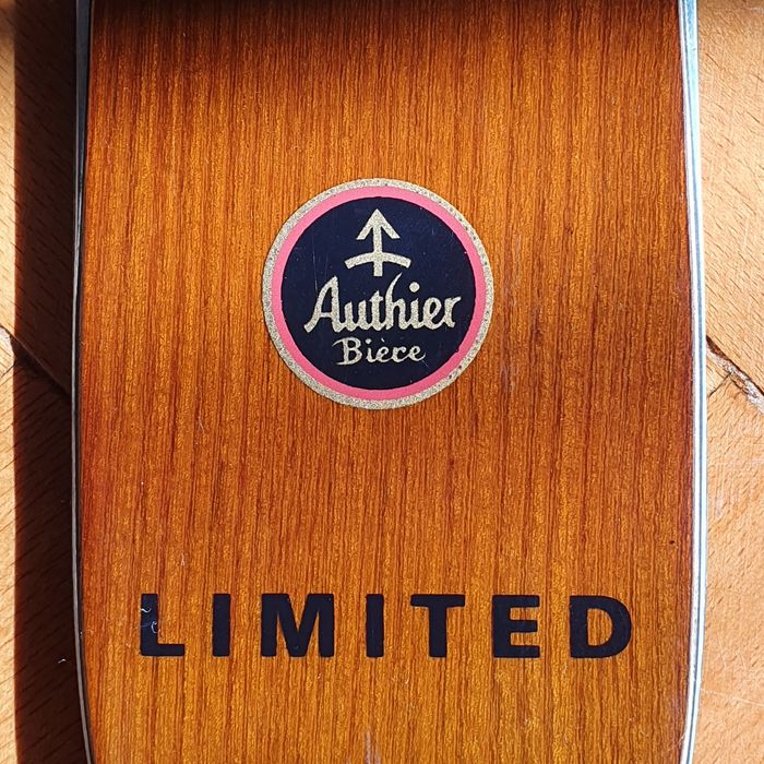 Schiuri Hugo Boss produse de Authier Guy