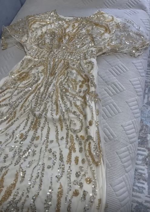 Продам вечернее платье